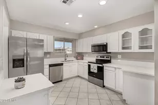 10216 N 110th Ave, Sun City, AZ 85351 - Photo 10