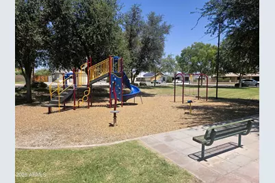 10802 W Morten Avenue, Glendale, AZ 85307 - Photo 16