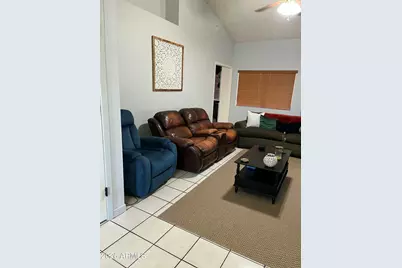 10802 W Morten Avenue, Glendale, AZ 85307 - Photo 4