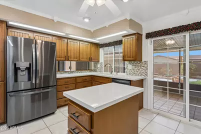 9201 W Elkhorn Drive, Sun City, AZ 85351 - Photo 6