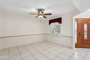 9201 W Elkhorn Dr, Sun City, AZ 85351 - Photo 12