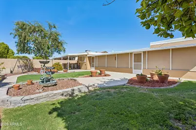 9201 W Elkhorn Drive, Sun City, AZ 85351 - Photo 30