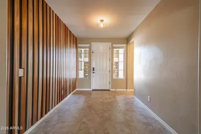 18445 W Saguaro Lane, Surprise, AZ 85388 - Photo 6
