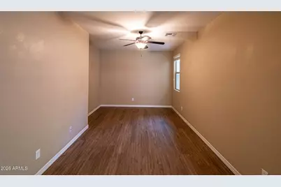 18445 W Saguaro Lane, Surprise, AZ 85388 - Photo 10