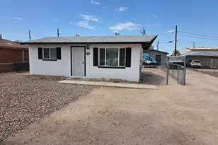 574 S Park St, Florence, AZ 85132 - Photo 2