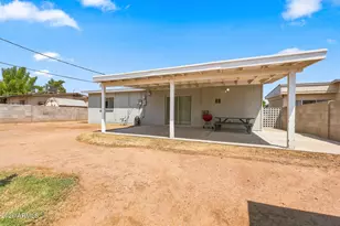 7015 W Wolf St, Phoenix, AZ 85033 - Photo 24