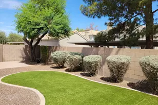 964 W Fairway Dr, Chandler, AZ 85225 - Photo 4