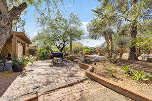 6510 E Dixileta Dr, Cave Creek, AZ 85331 - Photo 30