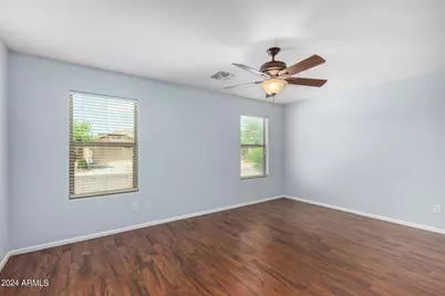983 E Palomino Way, San Tan Valley, AZ 85143 - Photo 14