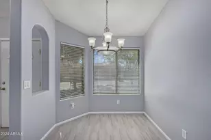 983 E Palomino Way, San Tan Valley, AZ 85143 - Photo 10