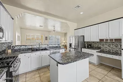 1232 E Melrose Loop, Casa Grande, AZ 85122 - Photo 10