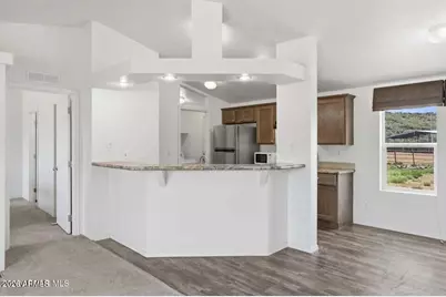 10545 E Janet Way, Dewey, AZ 86327 - Photo 12