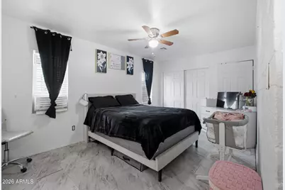 2502 N 47th Lane, Phoenix, AZ 85035 - Photo 12