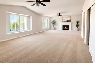 14812 N 45th Way, Phoenix, AZ 85032 - Photo 4