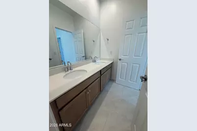 24068 W Carver Drive, Buckeye, AZ 85326 - Photo 8