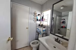 6543 W Hatcher Road E, Glendale, AZ 85302 - Photo 14