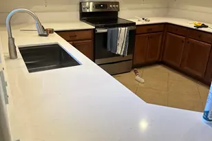8154 W Beck Ln, Peoria, AZ 85382 - Photo 2