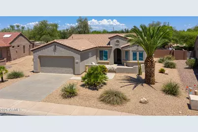 18849 N Summerbreeze Way, Surprise, AZ 85374 - Photo 10