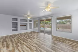 18849 N Summerbreeze Way, Surprise, AZ 85374 - Photo 10