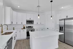 36525 W Indian School Rd, Tonopah, AZ 85354 - Photo 10