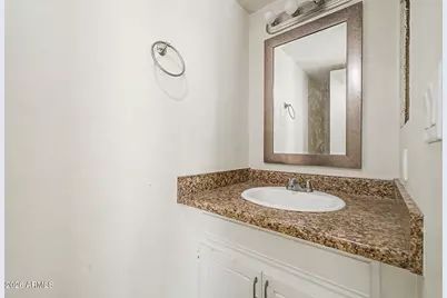 7126 N 19th Avenue #205, Phoenix, AZ 85021 - Photo 16