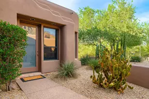 6050 N 52nd Pl, Paradise Valley, AZ 85253 - Photo 40