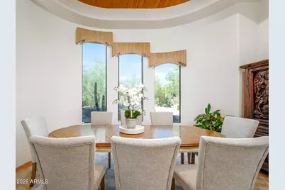 6050 N 52nd Place, Paradise Valley, AZ 85253 - Photo 10