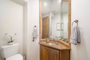 6050 N 52nd Pl, Paradise Valley, AZ 85253 - Photo 32