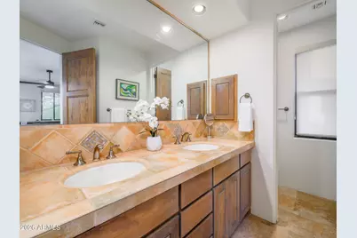 6050 N 52nd Place, Paradise Valley, AZ 85253 - Photo 44