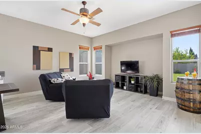 25451 N 40th Lane, Phoenix, AZ 85083 - Photo 8
