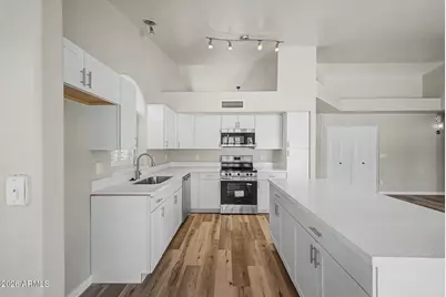 2434 E Cathedral Rock Drive, Phoenix, AZ 85048 - Photo 14