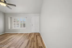 2434 E Cathedral Rock Dr, Phoenix, AZ 85048 - Photo 4