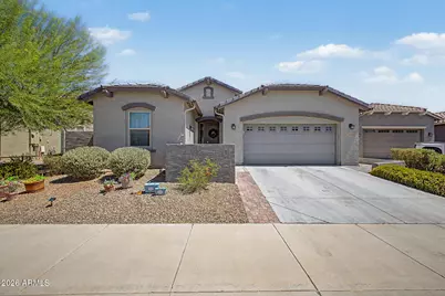 18514 W Thistle Landing Drive, Goodyear, AZ 85338 - Photo 2