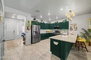 18514 W Thistle Landing Dr, Goodyear, AZ 85338 - Photo 12