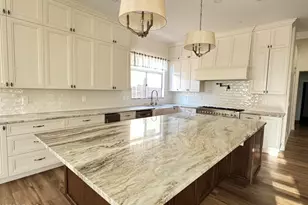 22366 N 68th Dr, Glendale, AZ 85310 - Photo 6