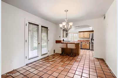 864 E Paradise Lane, Phoenix, AZ 85022 - Photo 8