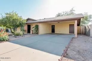 215 N Kachina, Mesa, AZ 85203 - Photo 2