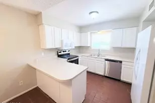 215 N Kachina, Mesa, AZ 85203 - Photo 4
