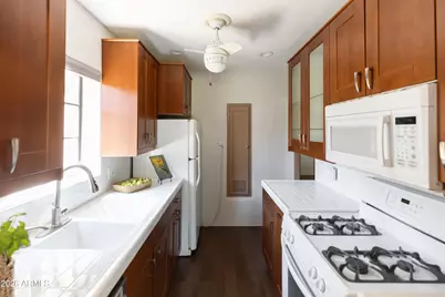 217 W Campbell Avenue, Phoenix, AZ 85013 - Photo 6