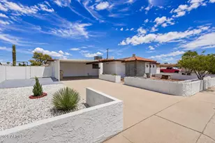 6532 W Medlock Dr, Glendale, AZ 85301 - Photo 1
