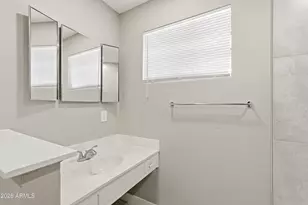 6532 W Medlock Dr, Glendale, AZ 85301 - Photo 40