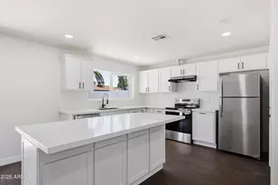 3518 E Angela Dr, Phoenix, AZ 85032 - Photo 10