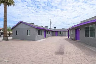 8939 North 8th St, Phoenix, AZ 85020 - Photo 1