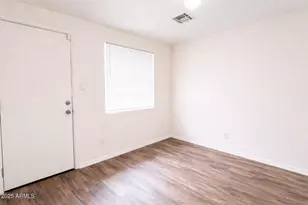 8939 North 8th St, Phoenix, AZ 85020 - Photo 28