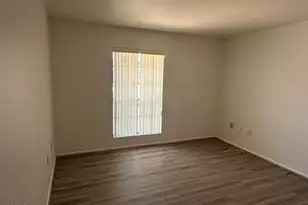9910 W Kingswood Cir, Sun City, AZ 85351 - Photo 12