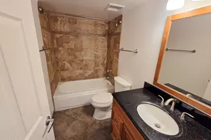 7830 E Camelback Rd, Scottsdale, AZ 85251 - Photo 16