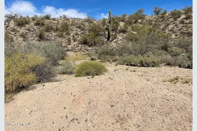 41Xx3 N 276th Avenue #3, Morristown, AZ 85342 - Photo 12