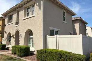 825 S Henry Ln, Gilbert, AZ 85296 - Photo 2