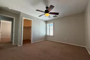 825 S Henry Ln, Gilbert, AZ 85296 - Photo 30