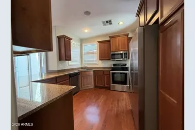 825 S Henry Lane, Gilbert, AZ 85296 - Photo 10